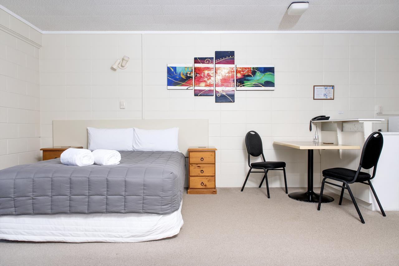 Tourist Court Motel ファカタネ エクステリア 写真
