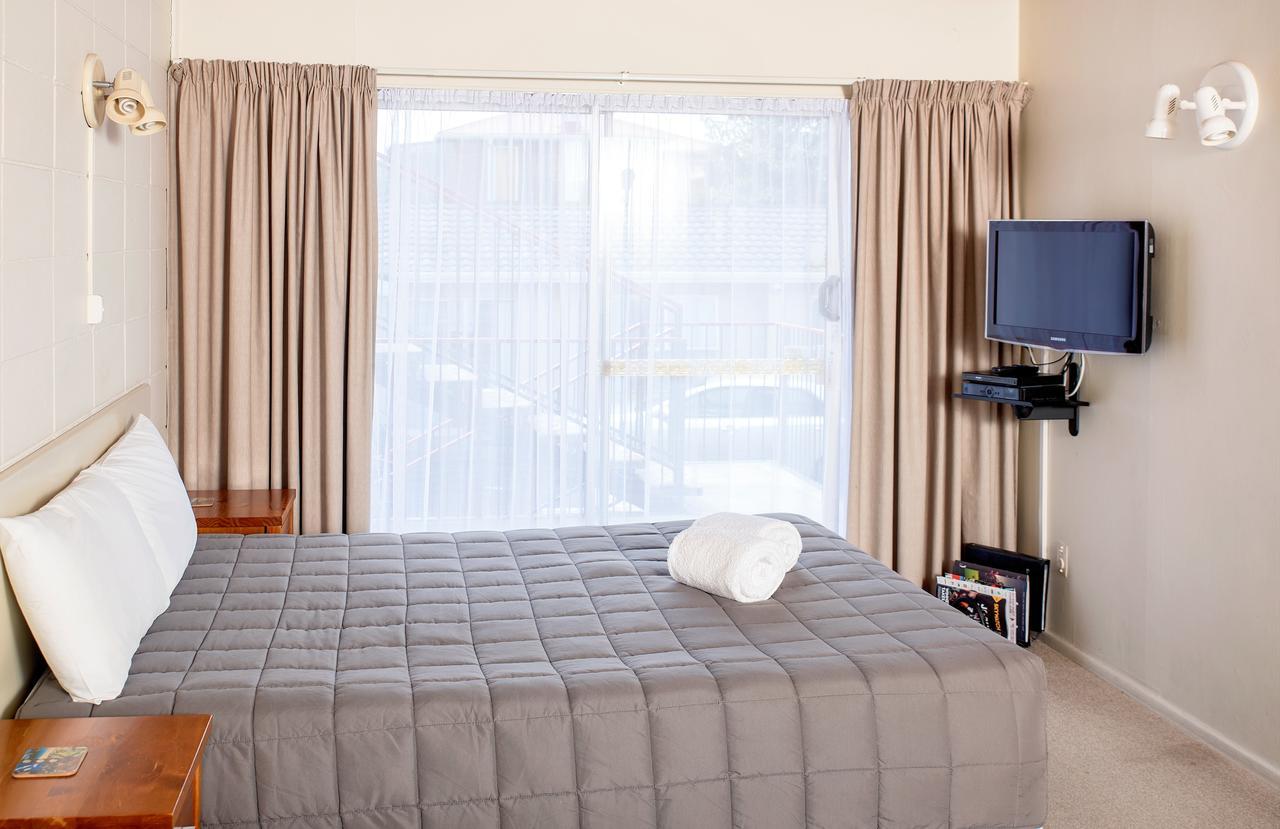 Tourist Court Motel ファカタネ エクステリア 写真