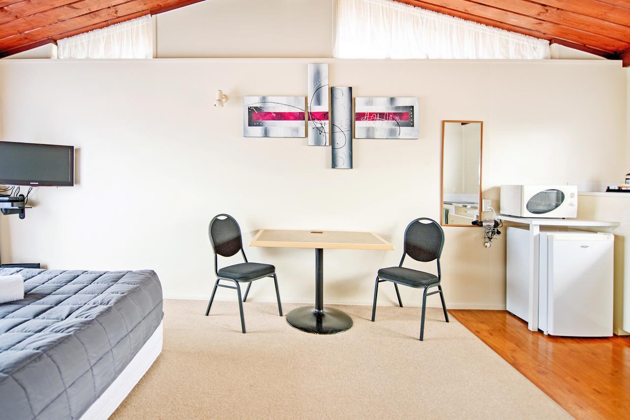 Tourist Court Motel ファカタネ エクステリア 写真